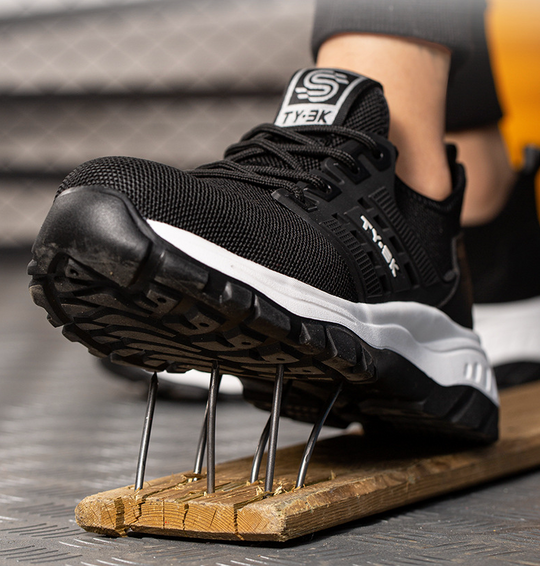 Jack | Orthopedic Work and Safety Shoe