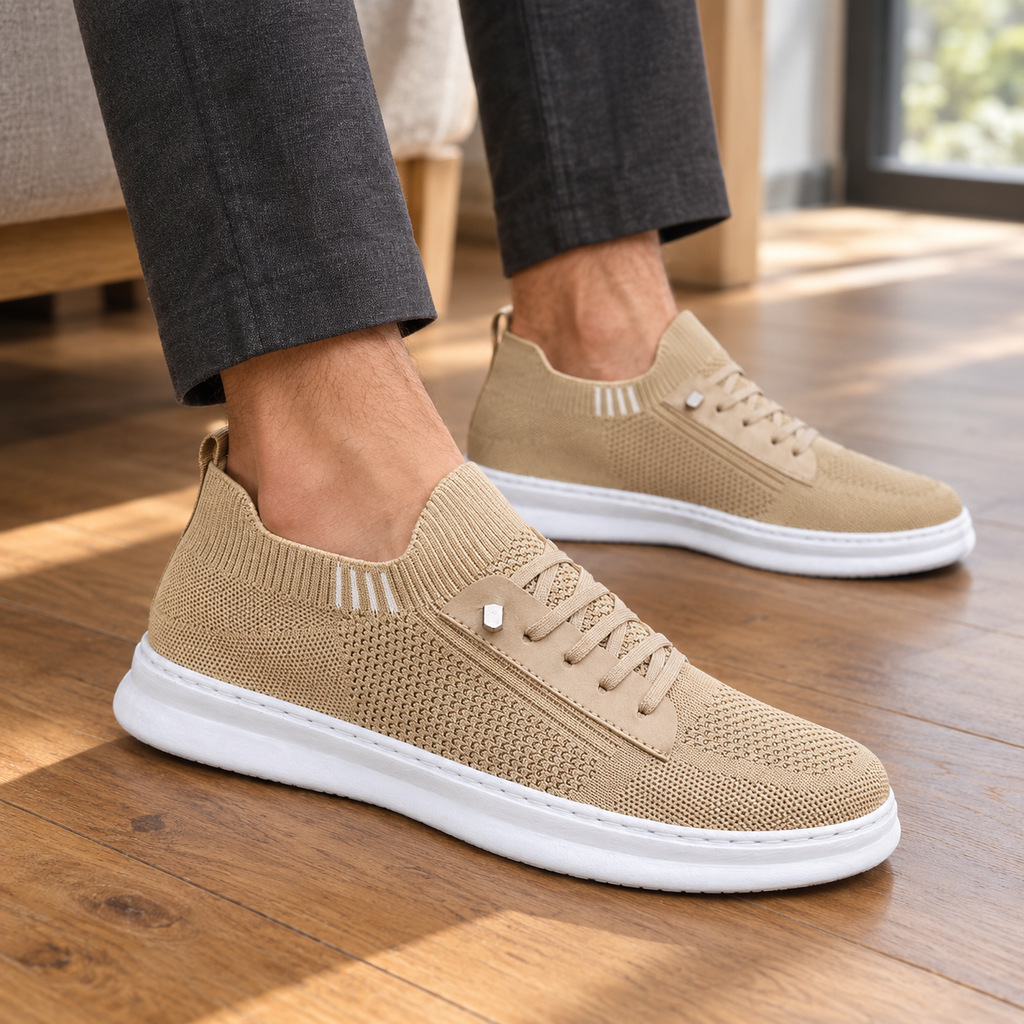 Men's beige knitted sock-style trainers
